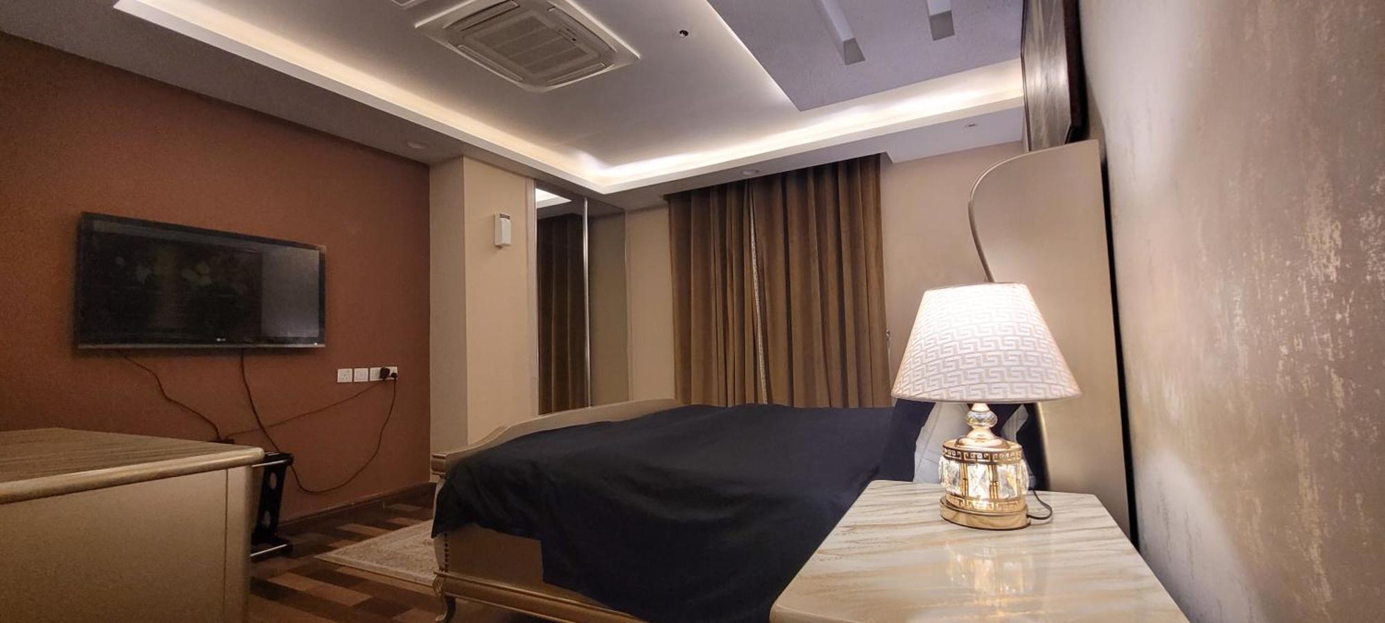 Goldcrest Luxury Apartments Lahore Eksteriør bilde