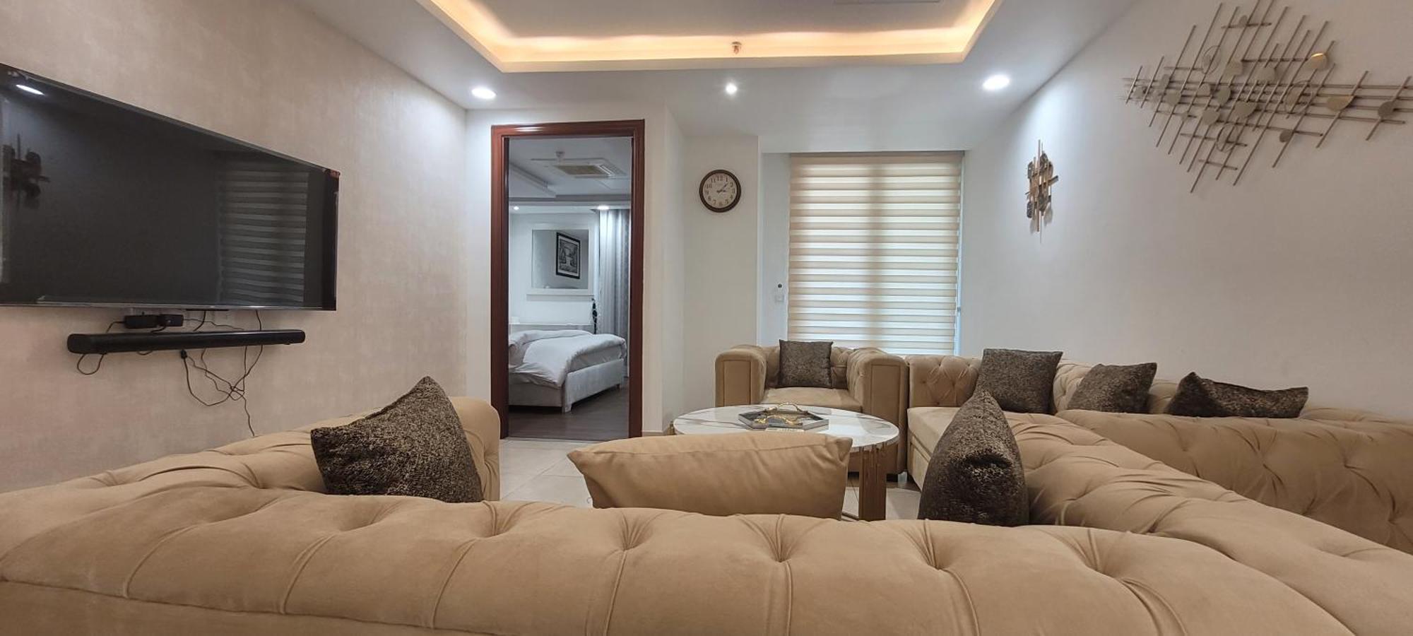 Goldcrest Luxury Apartments Lahore Eksteriør bilde