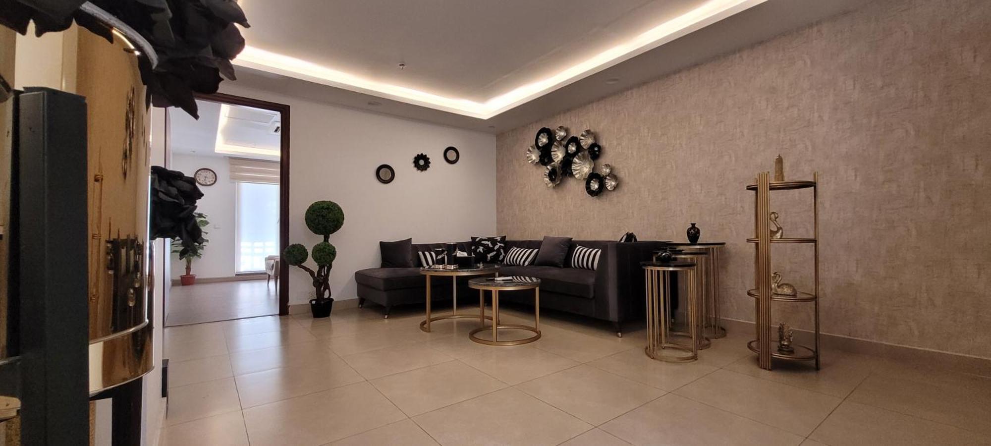 Goldcrest Luxury Apartments Lahore Eksteriør bilde