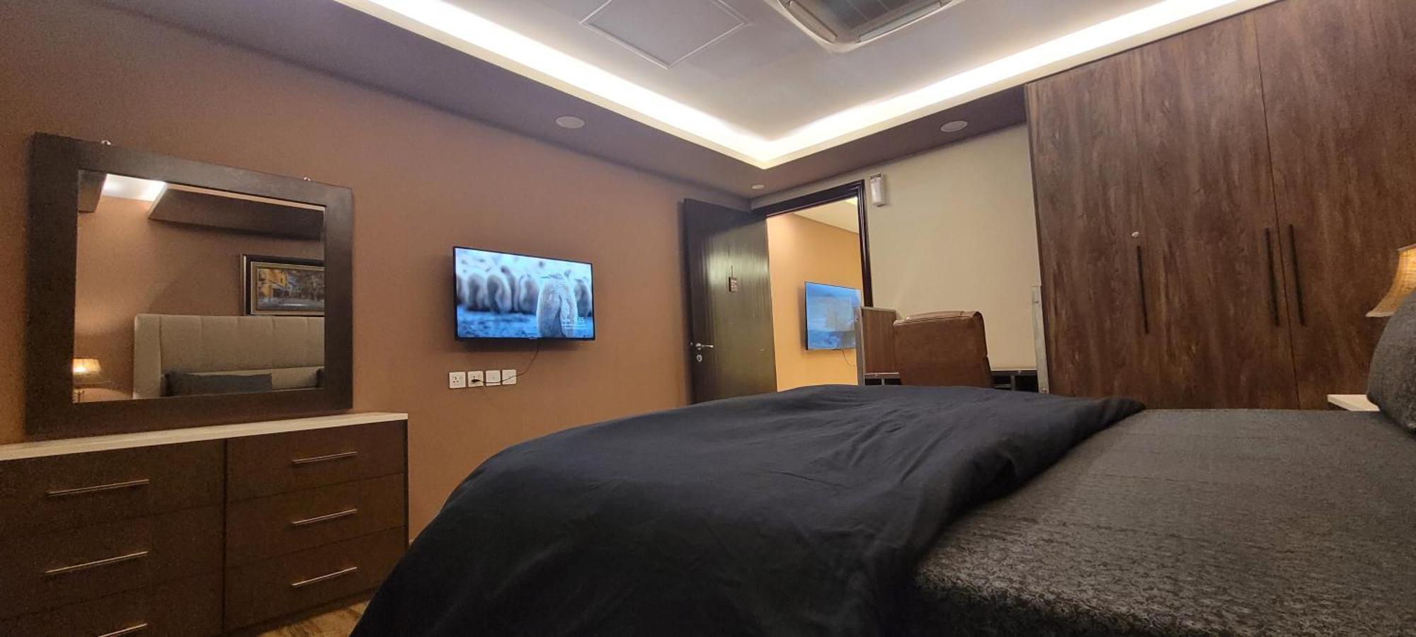 Goldcrest Luxury Apartments Lahore Eksteriør bilde